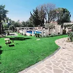 Engel With Pool Appartement *
