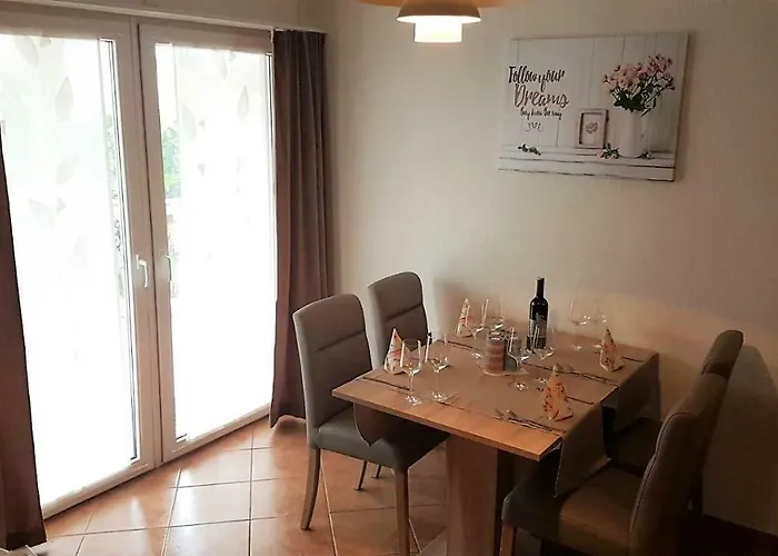 Engel With Pool Apartmán